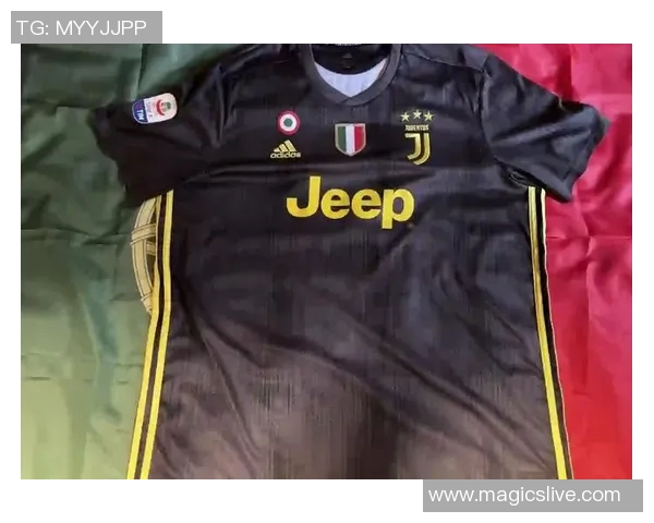 意大利足球明星穿13号球衣的传奇故事与辉煌成就解析