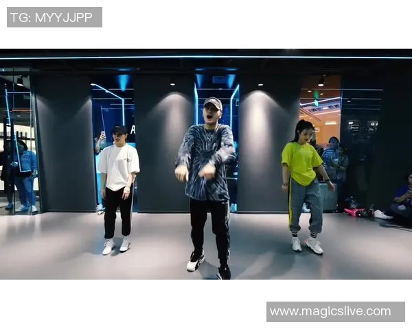 街舞深度：解密重庆街舞队的防反